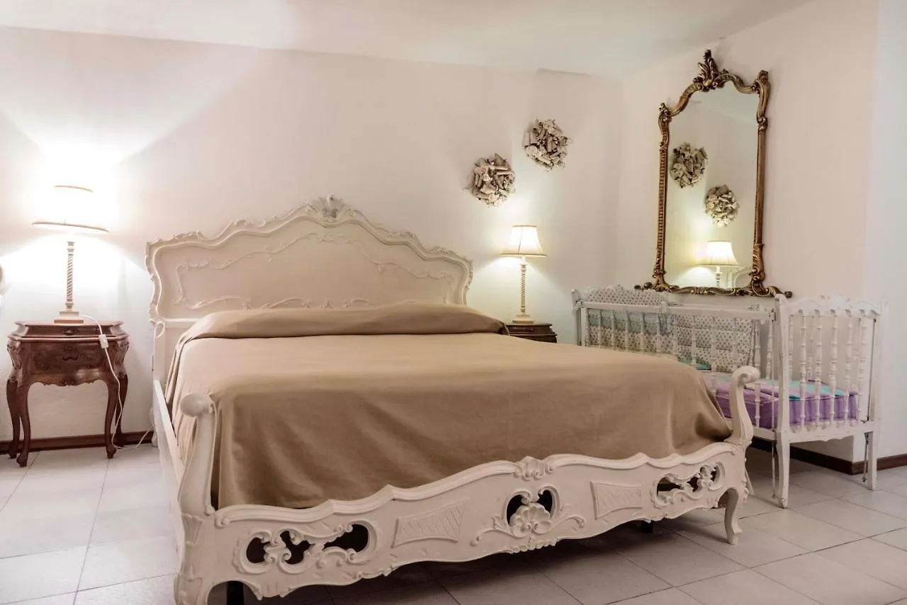 Holiday home Il Gelsomino Con Piscina Villa Pisa